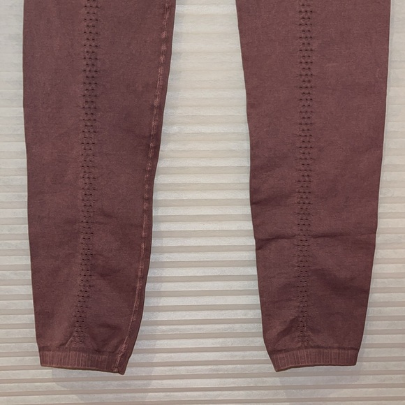 NWOT FP movement rust color good karma leggings M/L - Picture 5 of 9